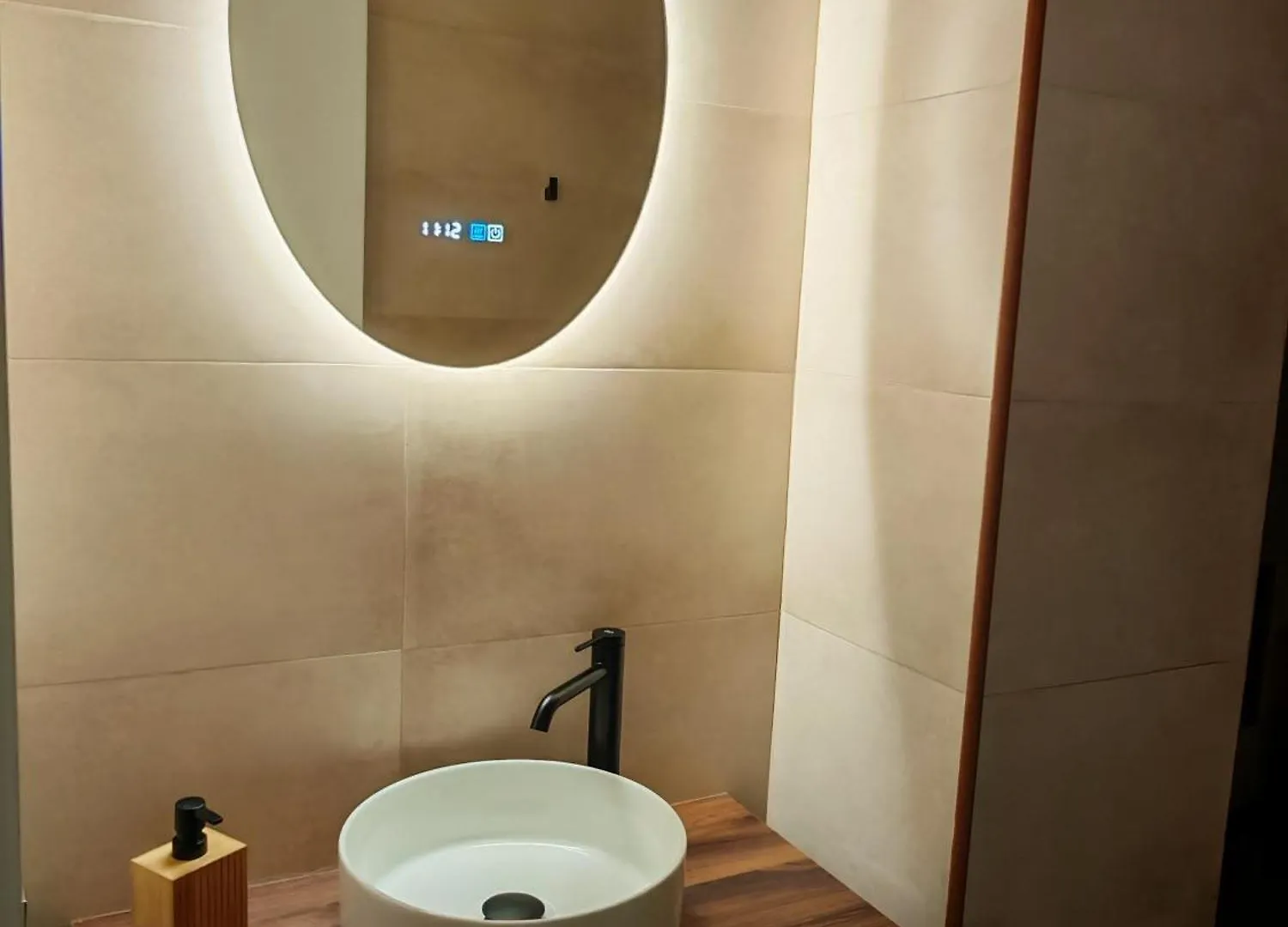 Guest house La Banda Suites Seville